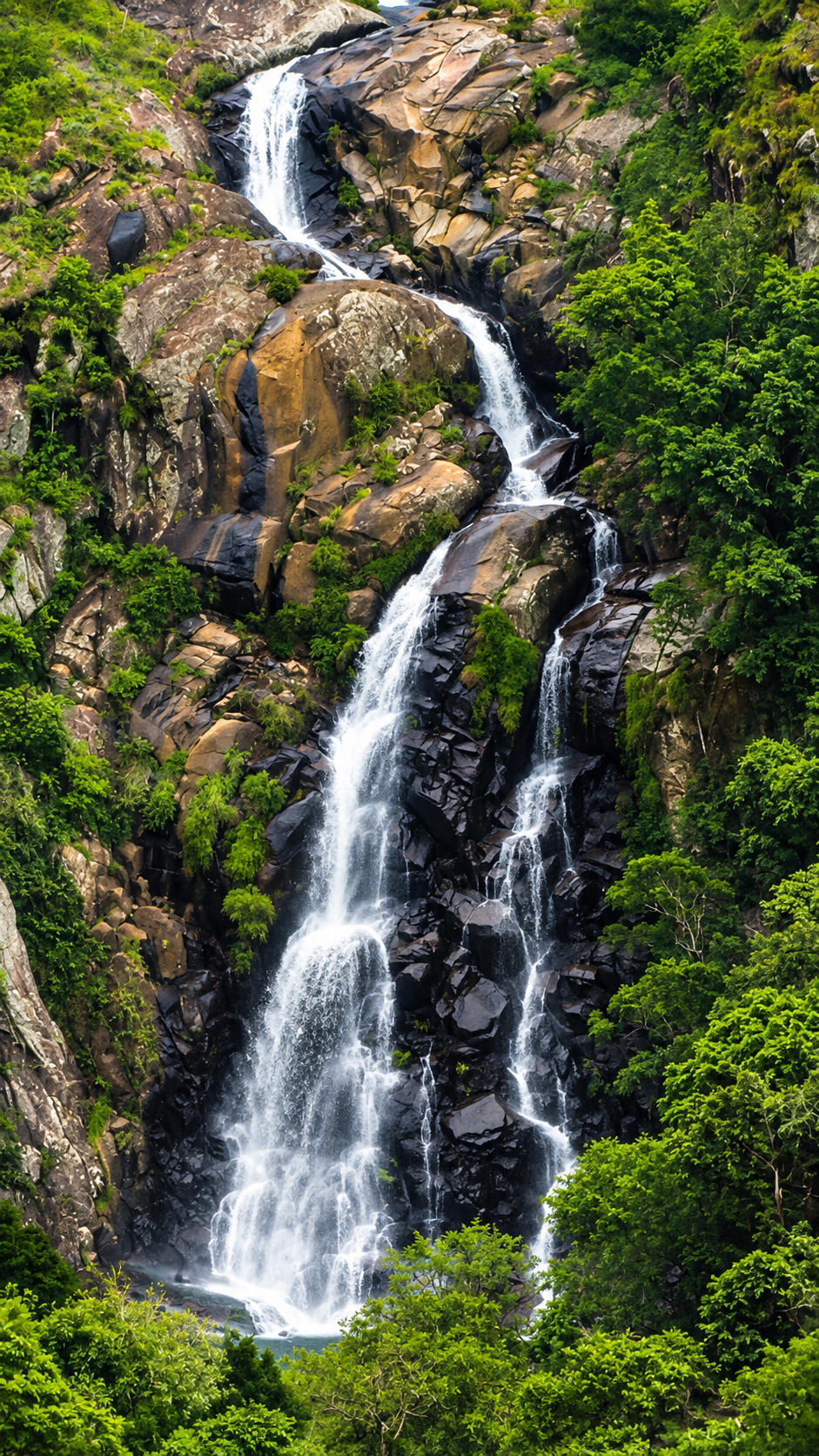 Nagadowa Falls scenic waterfall and natural pool